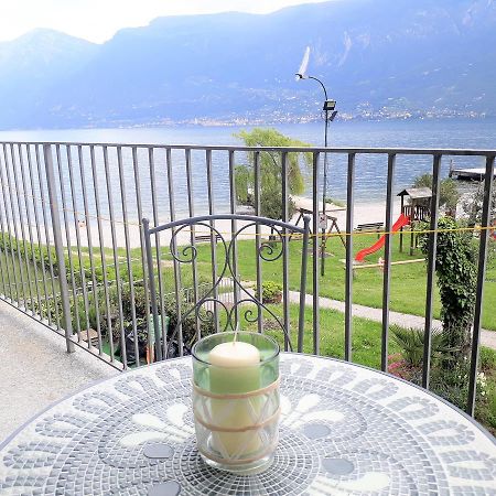 Campione Giulia Exclusive Lakefront Apartment By Gardadomusmea Кампіоне-дель-Ґарда Екстер'єр фото