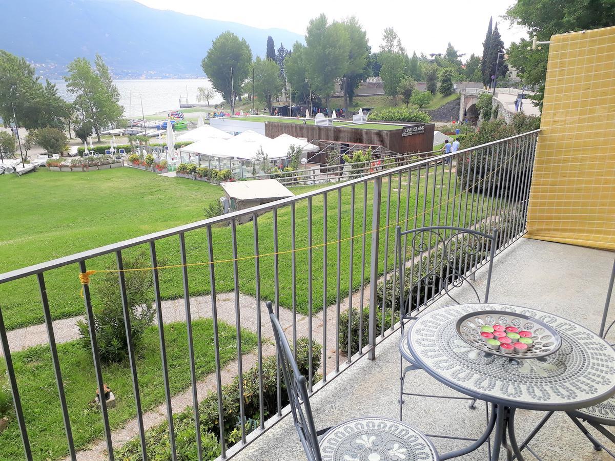 Campione Giulia Exclusive Lakefront Apartment By Gardadomusmea Кампіоне-дель-Ґарда Екстер'єр фото